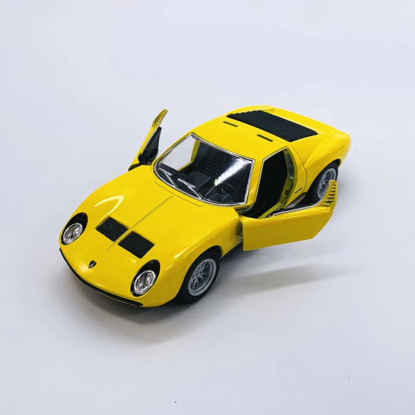 Машинка металева Kinsmart KT5390W 1:34 1971 Lamborghini Miura P400 SV інерційна, двері відчиняються / Жовтий