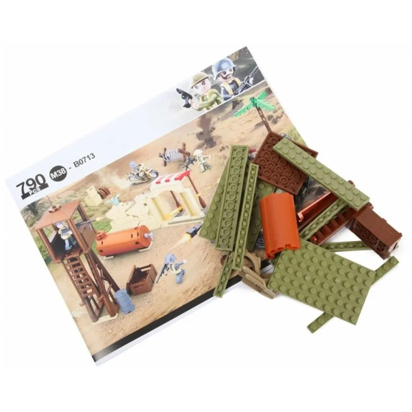 Конструктор Sluban WWII Военная Битва Наступление 790 деталей M38-B0713