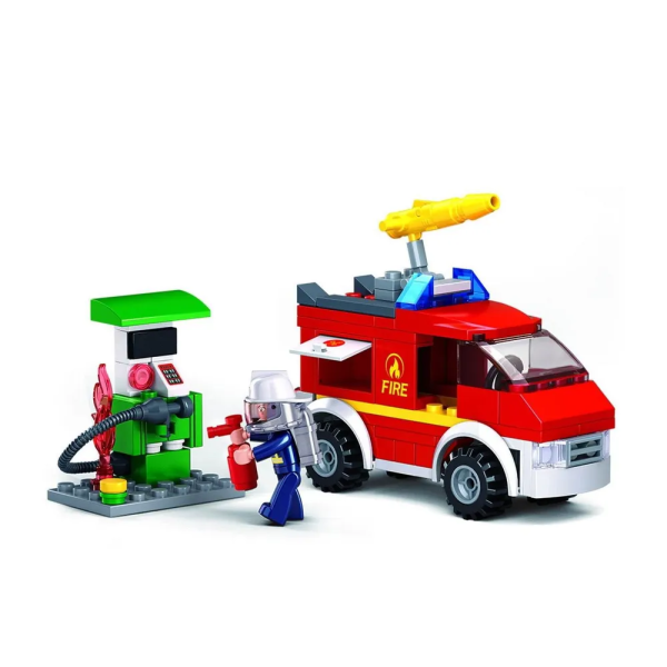 Конструктор SLUBAN Пожежна машина та заправка 136 деталей (M38-B0623)