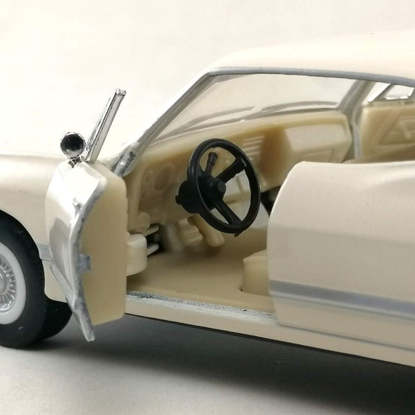 Машинка металлическая Kinsmart 1:43 1967 Chevrolet Impala (цвет бежевый) KT5418W