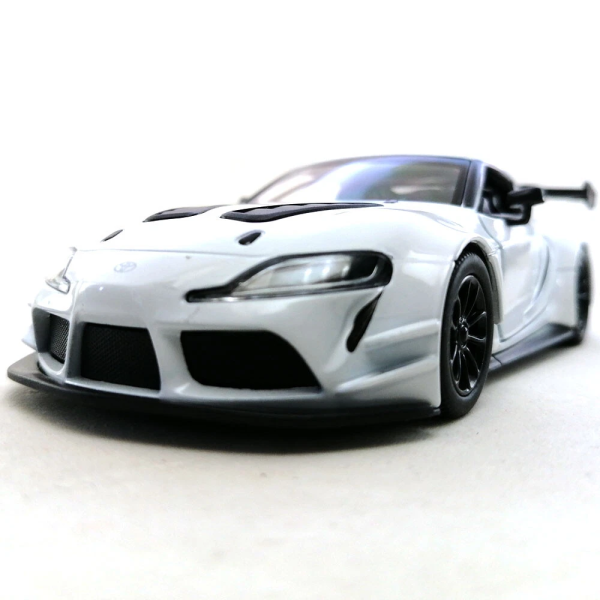 Машинка металева Kinsmart 1:36 Toyota GR Supra Racing Concept KT5421W інерційна, двері відчиняються / Білий
