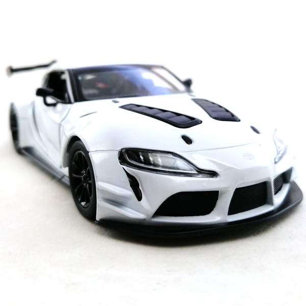 Машинка металева Kinsmart 1:36 Toyota GR Supra Racing Concept KT5421W інерційна, двері відчиняються / Білий