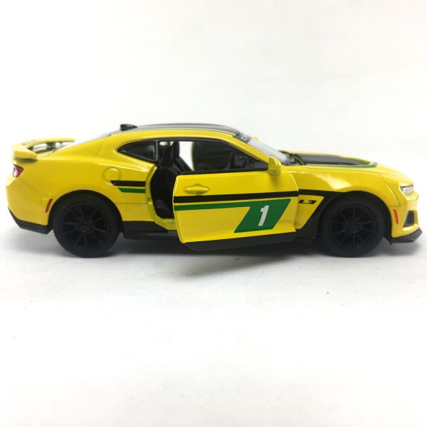 Металева машинка Kinsmart 1:38 Chevrolet Camaro ZL1 2017 KT5399WF інерційна, колір Жовтий з принтом