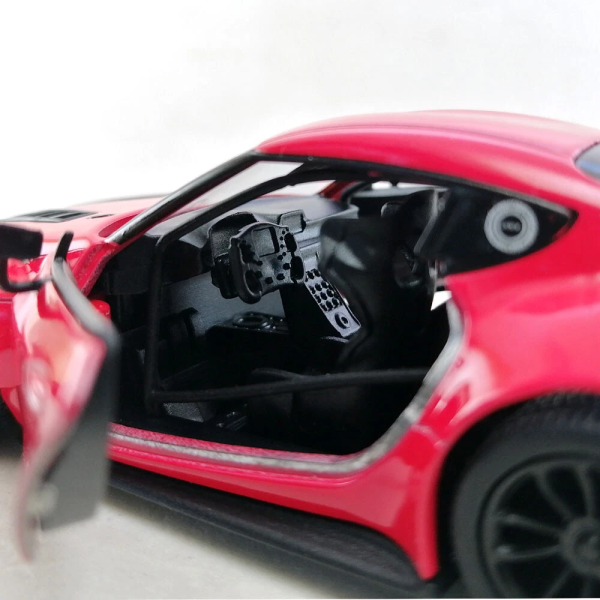 Машинка металева Kinsmart 1:36 Toyota GR Supra Racing Concept KT5421W інерційна, двері відчиняються / Червоний