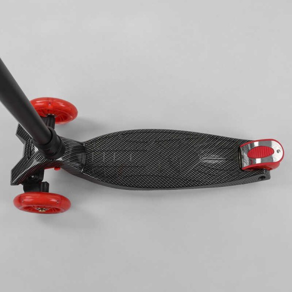 Самокат A 25772 /779-1524 "Best Scooter" 4 колеса PU, СВІТЛО, трубка керма алюмінієва, d передніх коліс = 12 см, d задніх коліс = 8 см, в коробці