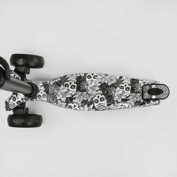 Самокат трехколесный MAXI S - 12208 (1) Best Scooter, съемный руль, колеса PU со светом, переднее 130х25 мм, задние сдвоенные 80х45 мм, в коробке