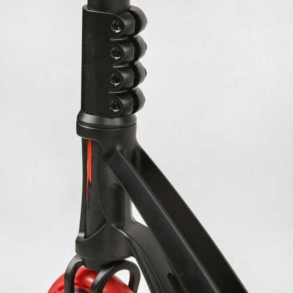 Самокат трюковый МТ-50599 Best Scooter (4) "FEAR" SCS-система, ПЕГИ, алюминиевый диск и дека, колёса PU, d=115мм, ширина руля 58 см